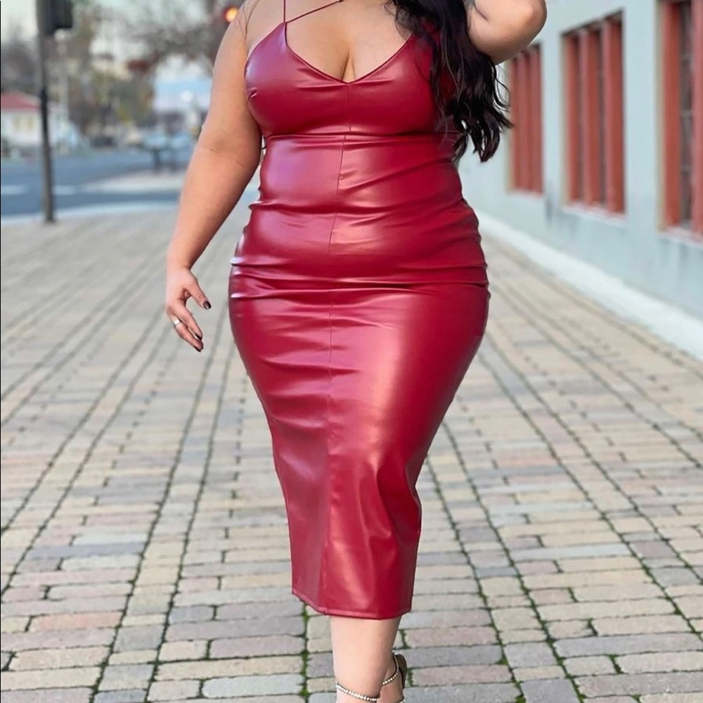 Faux Leather bright red Midi Dress size 2x